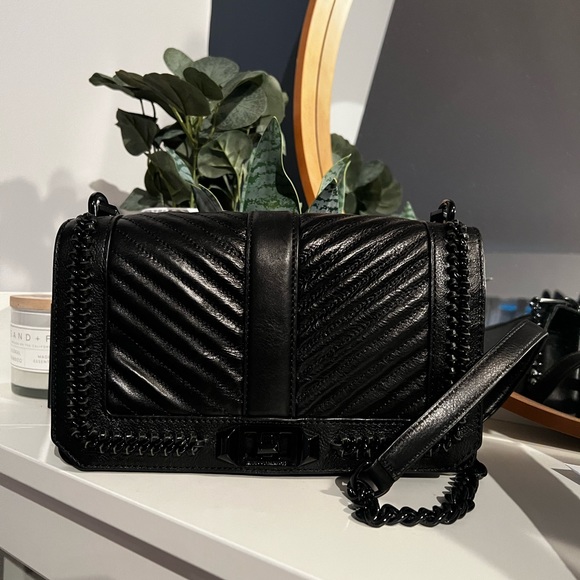 Rebecca Minkoff Chevron Quilted crossbody - Picture 9 of 15
